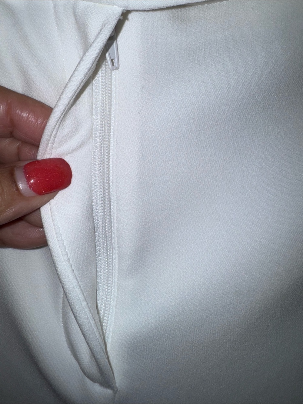 41. Rachel Zoe Wide-Leg Cropped Dress Pants in White - Picture 5 of 9